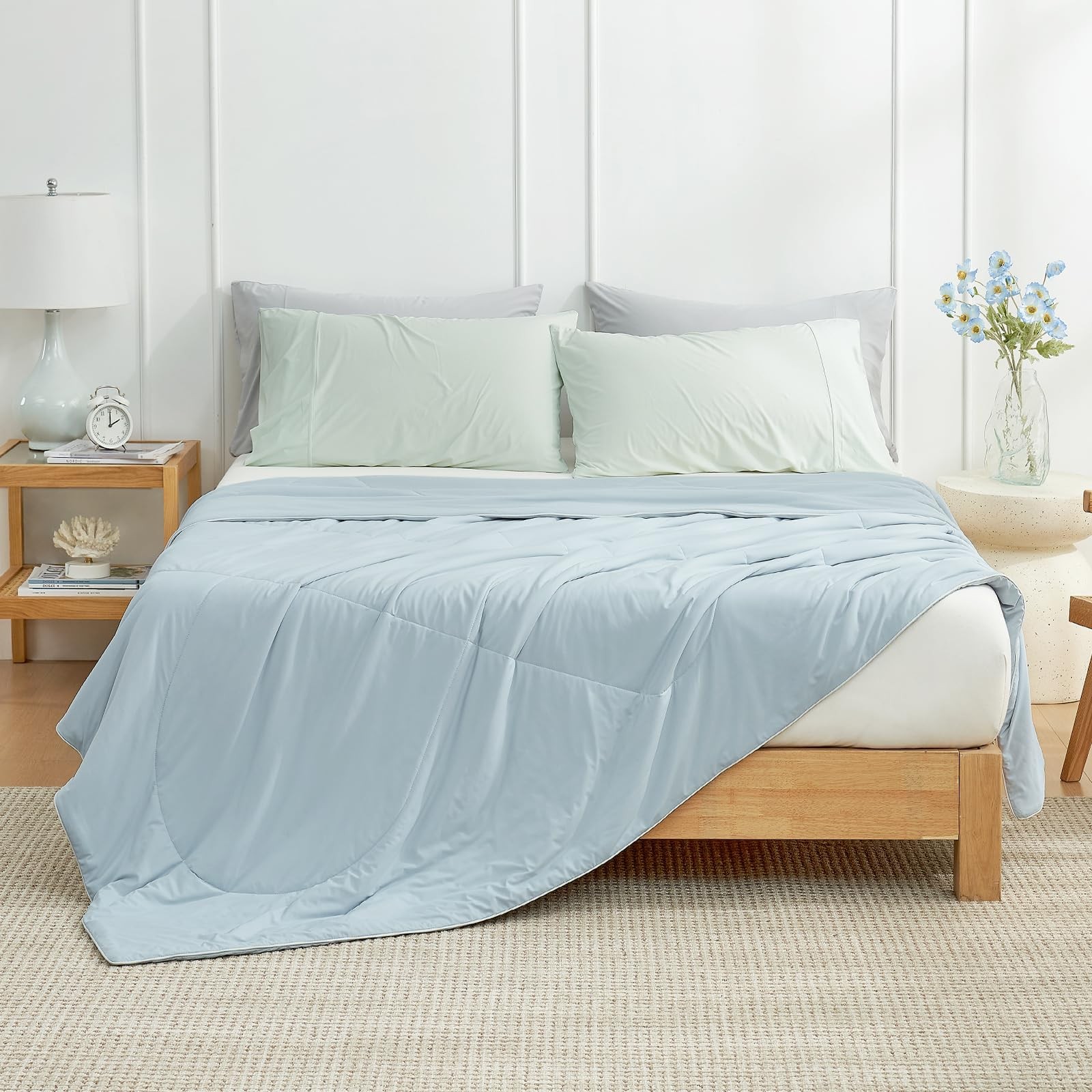 Cooling Comforter King XL Breathable Lightweight Blue Silk Smooth Cozy Bliss