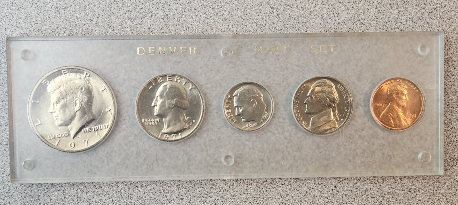 1971 D United States Denver Mint Set in Sealed Plastic Container -  Shelf B2B