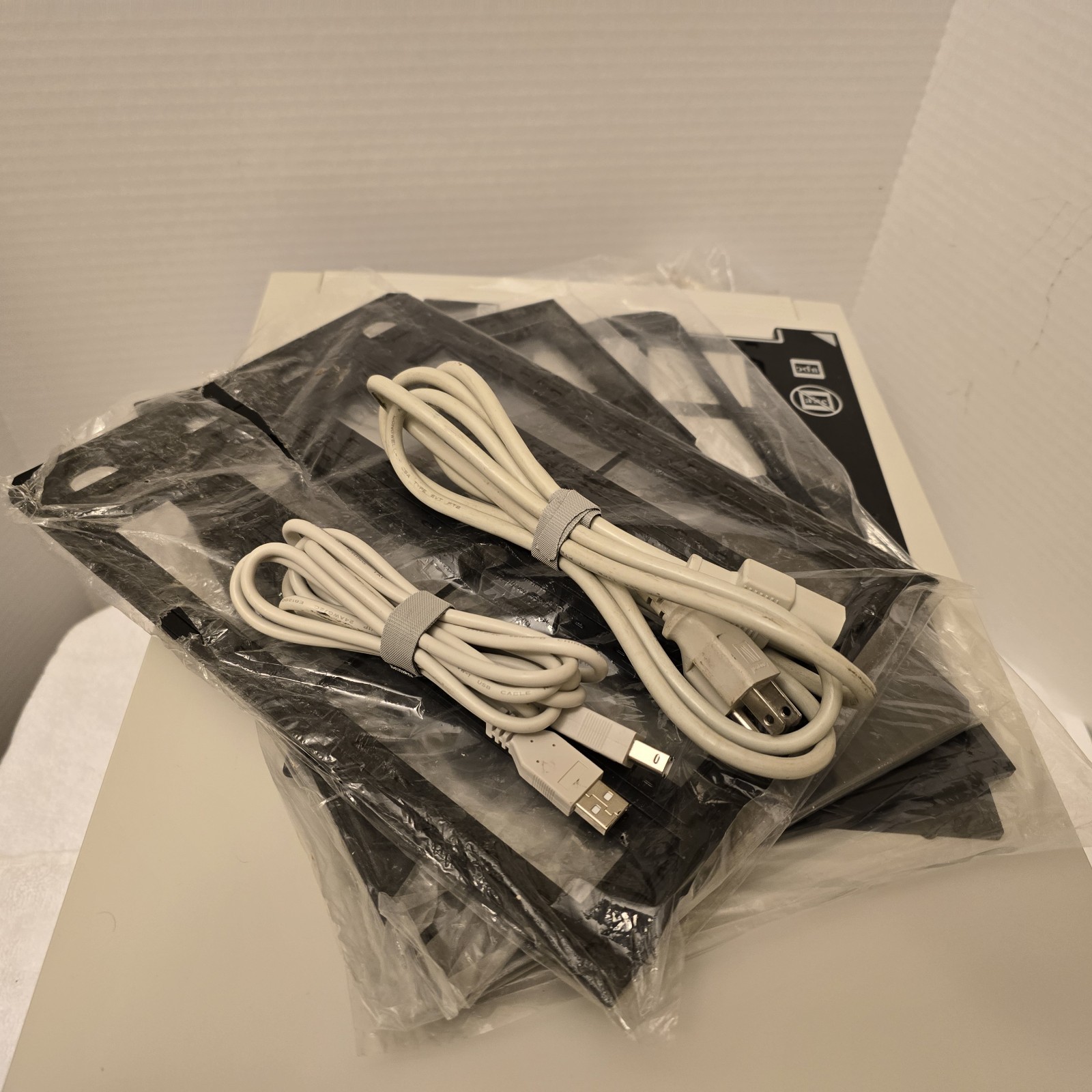 Epson Expression 1680 Flatbed Scanner & EU-35 Transparency Unit Tech Tested