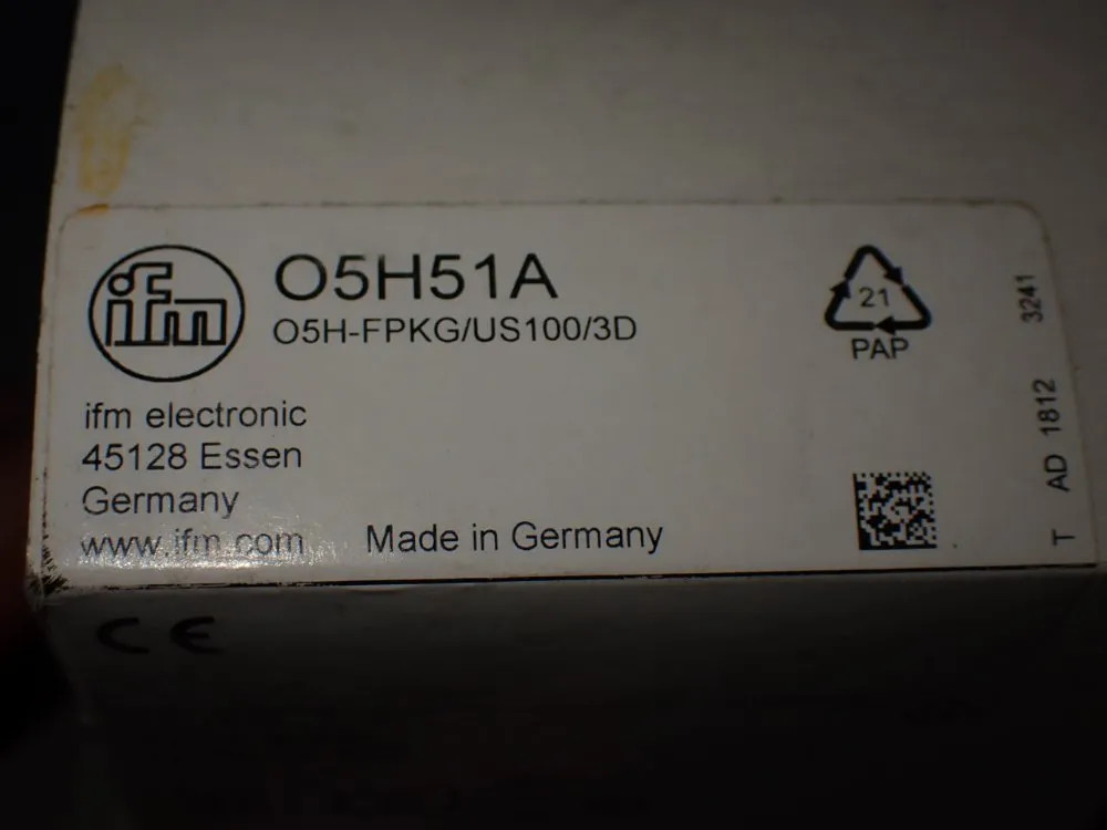 IFM O5H51A DIFFUSE REFLECTION SENSOR WITH BACKGROUND SUPPRESSION 0823314276