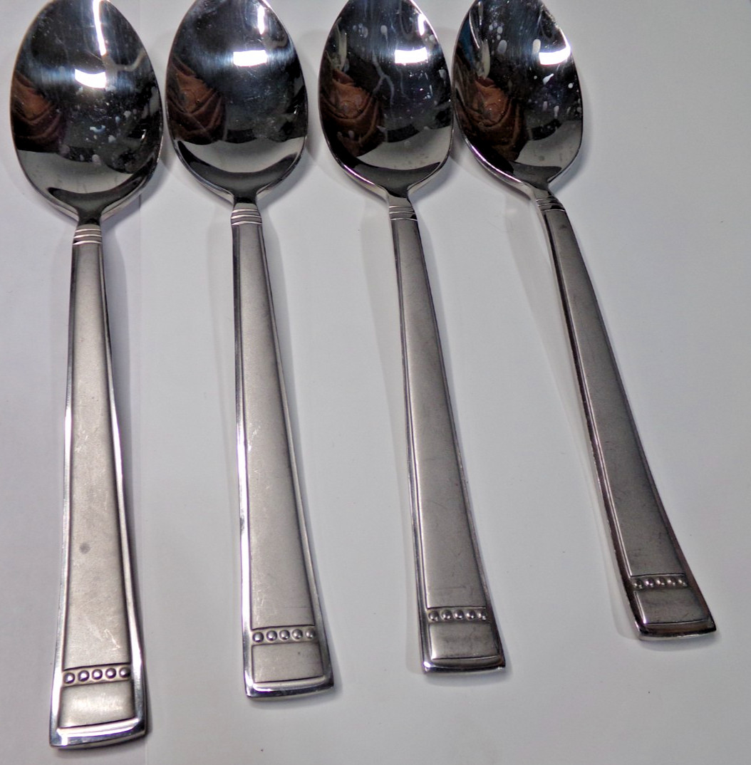 Towle Camridge JENNA MIRROR Stainless Flatware - 4 place settings 20pcs NICE!