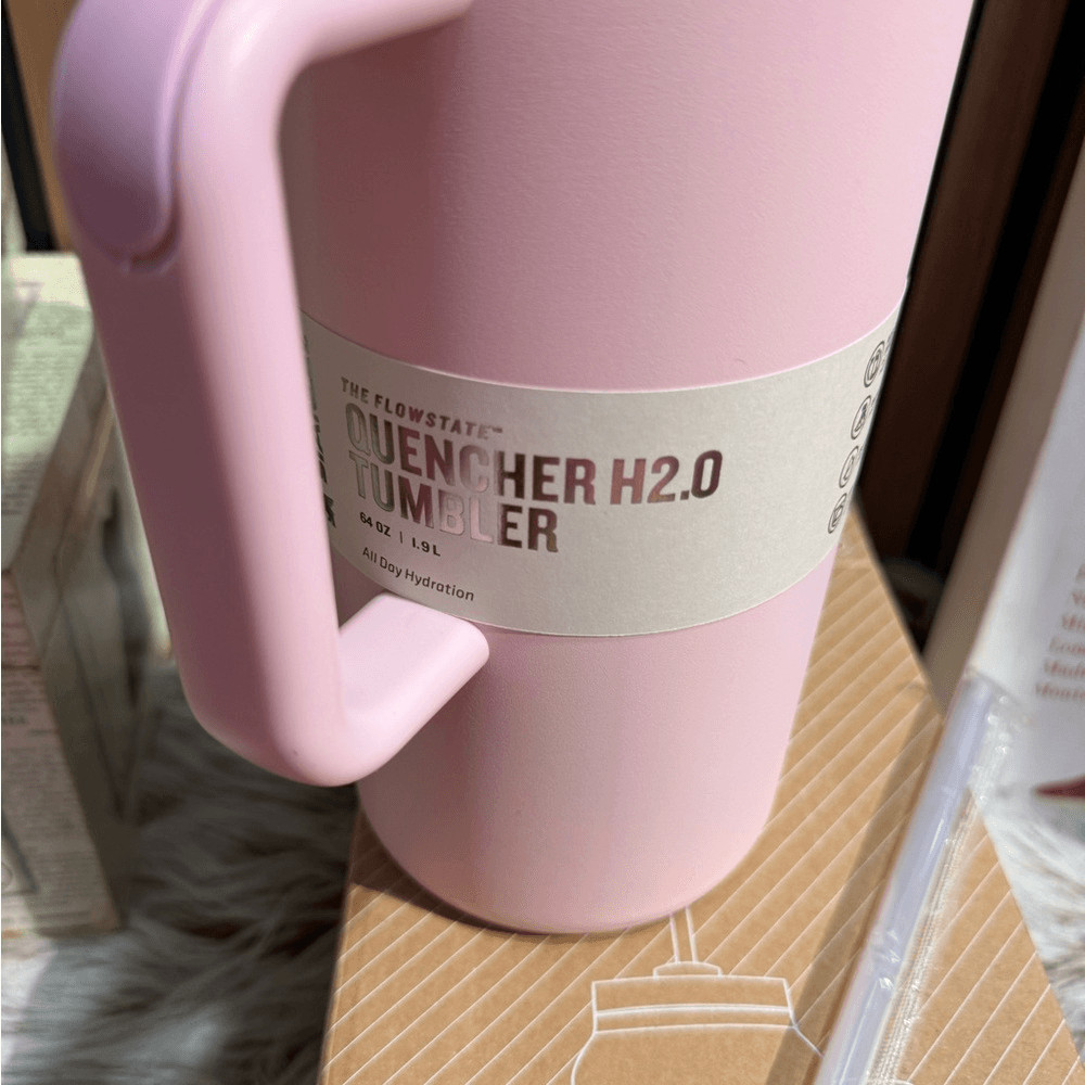 NEW STANLEY FLOWSTATE TUMBLER THE QUENCHER H20