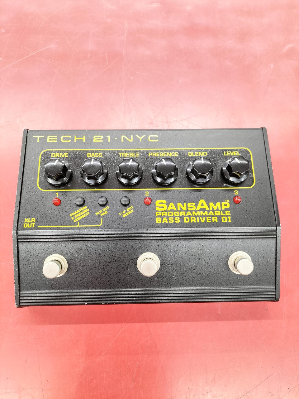 Tech21 SansAmp Programmable Bass Driver Guitar Effects Pedal Ready to Use
