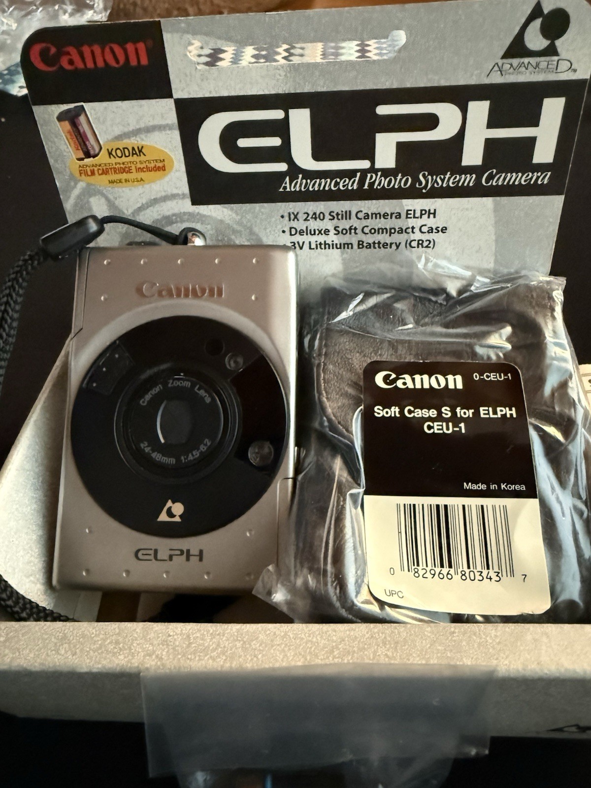 Canon ELPH Bundle Camera Case Original Box Condition Unknown Not Tested As Is