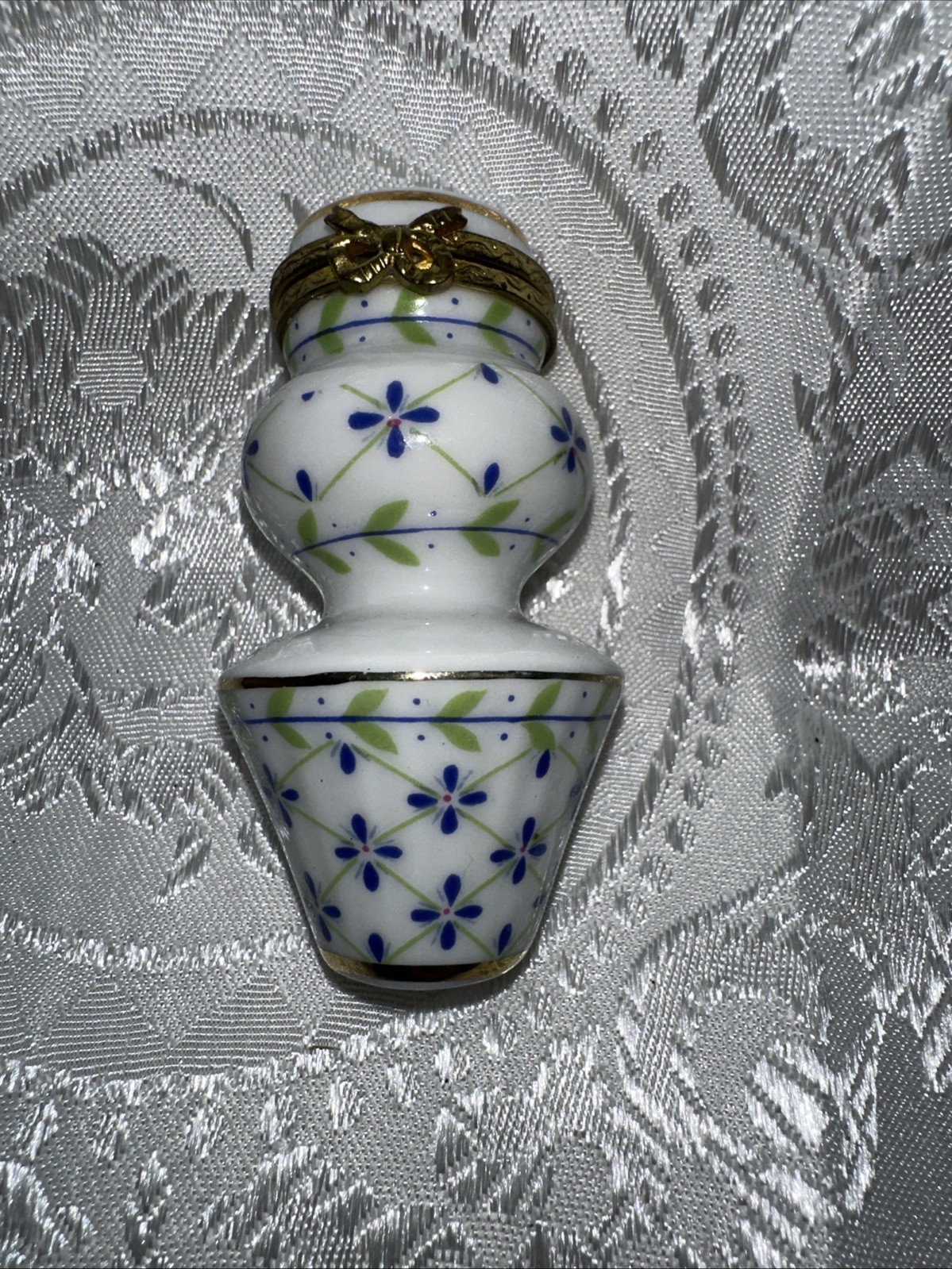 Trinket Vase Box