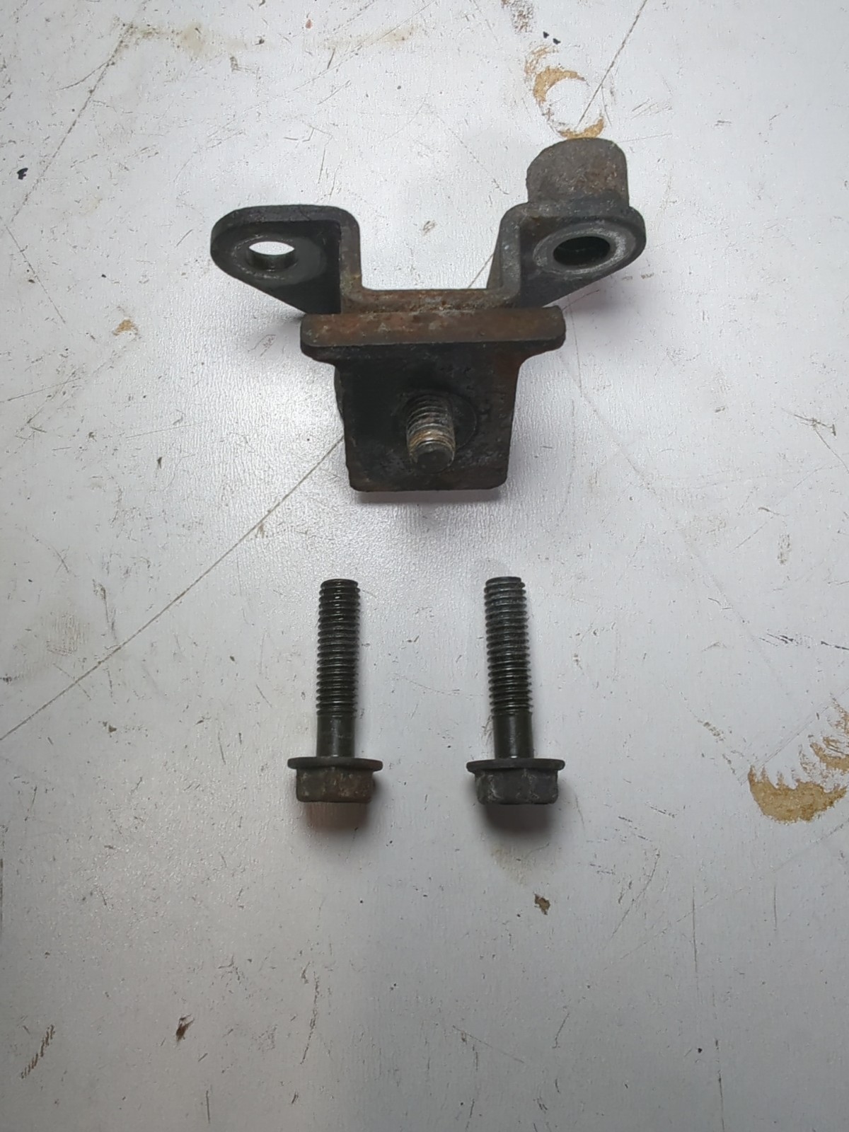 Honda CB1300 SF SC54 2003-2013 Horn + Front Brake Line Bracket