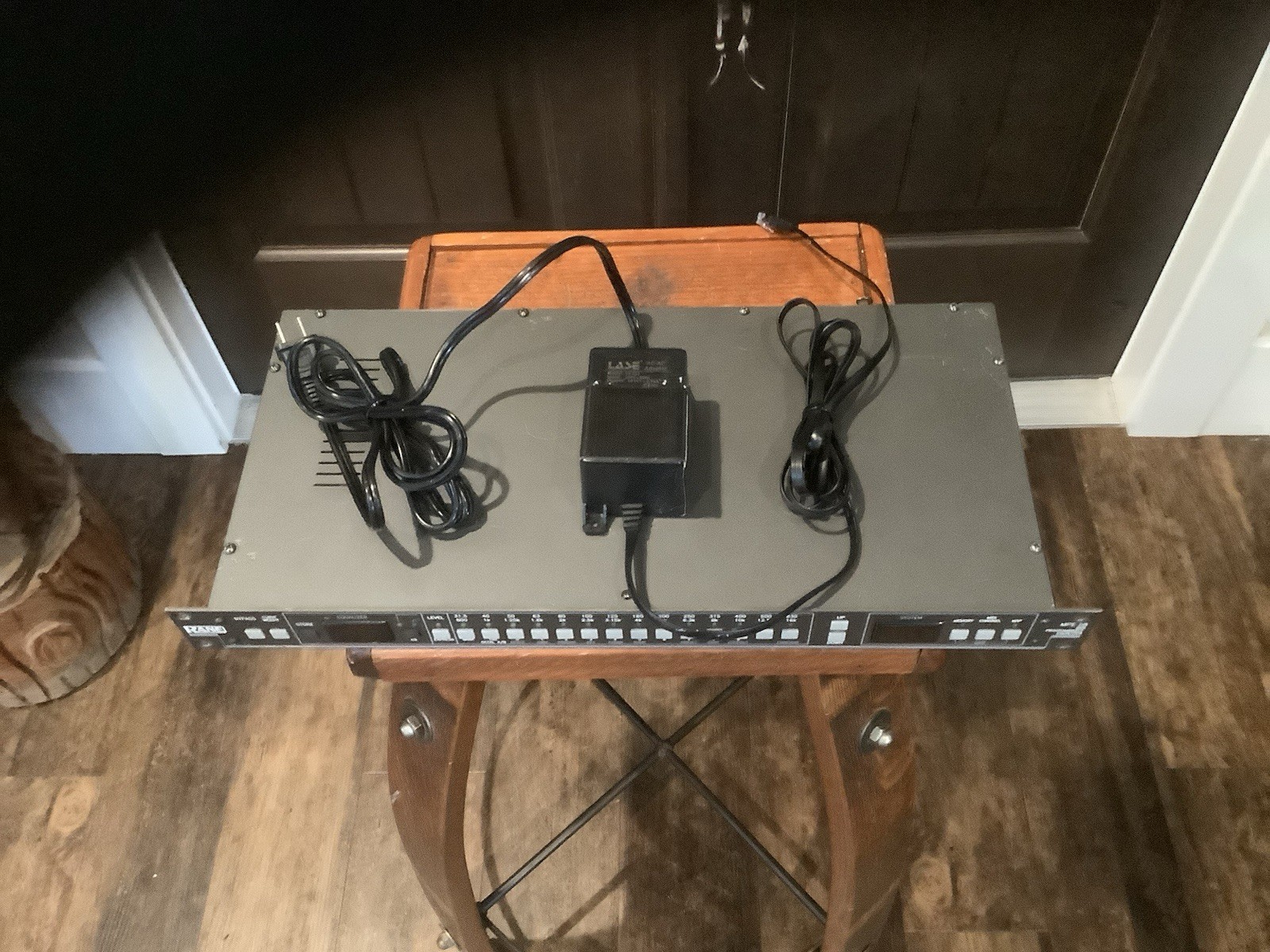 Rane MPE-28 Midi Equalizer Programable