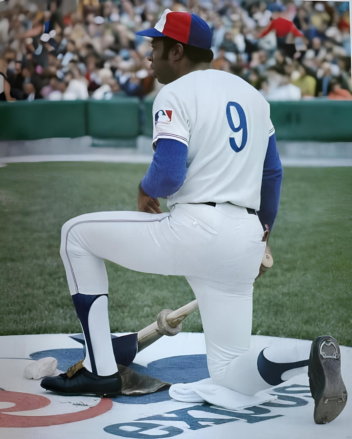 BASEBALL PHOTO PRINT MONTREAL EXPOS MACK JONES