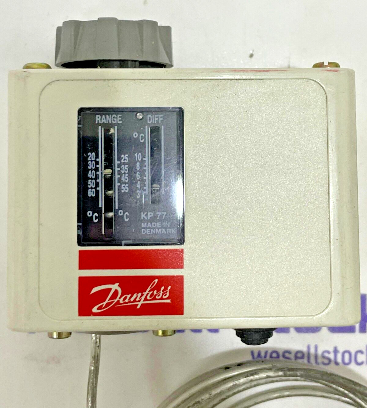 DANFOSS KP77 TEMPERATURE CONTROL THERMOSTAT 20-60°C 060L1121