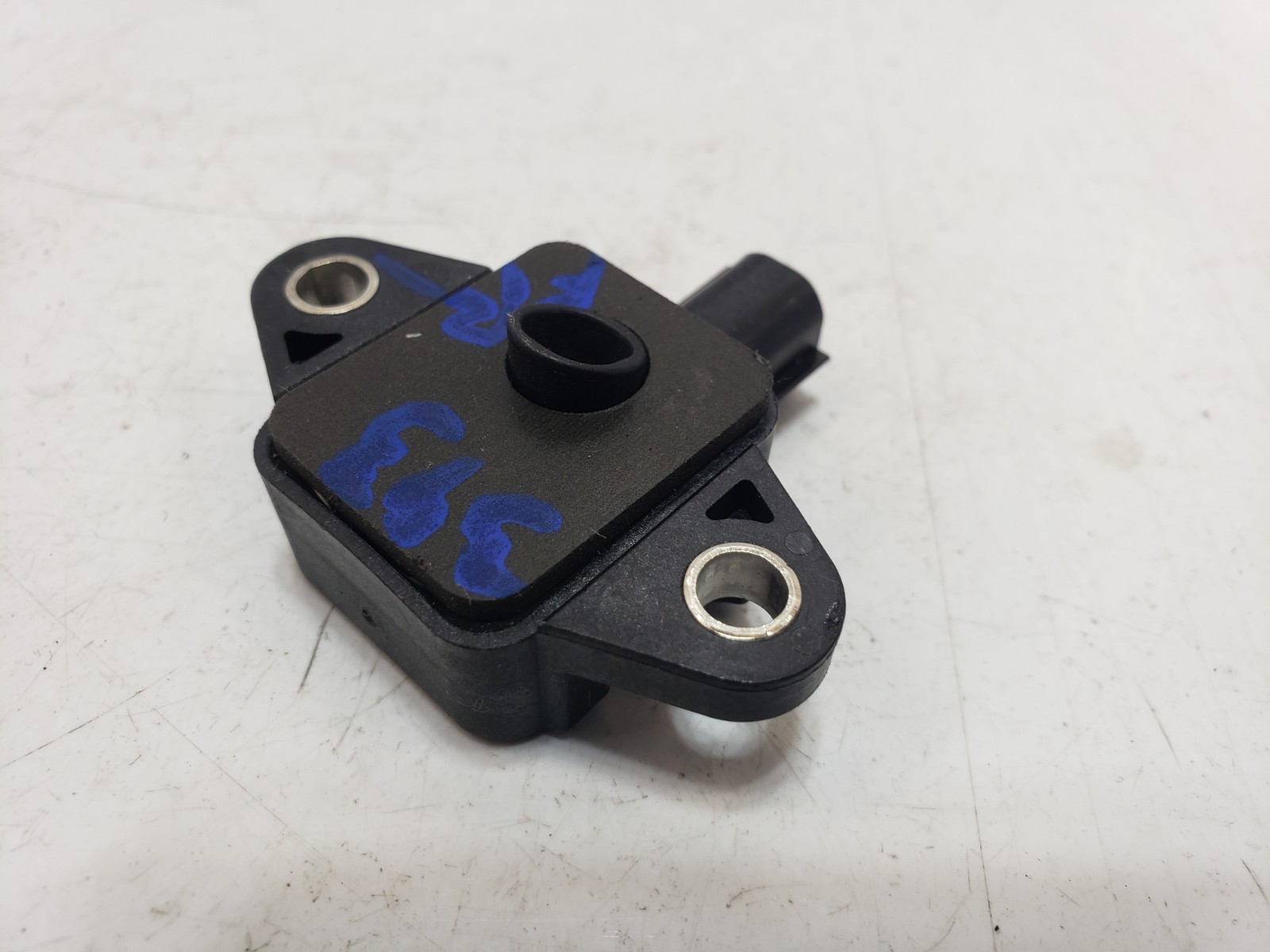 ✅ 12-20 OEM Tesla Model S Front Right Passenger Side Door Acceleration Sensor