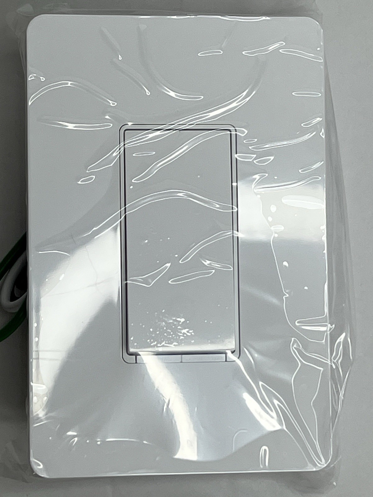 Kasa Smart Light Switch HS200 Single Pole 2.4GHz Wi-Fi App Control Missing Screw