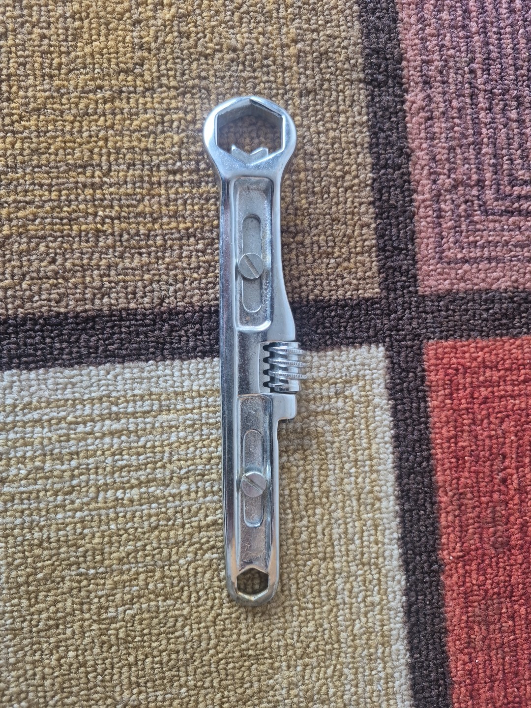 Rare Adjustable Ring Spanner Double Sided Wrench
