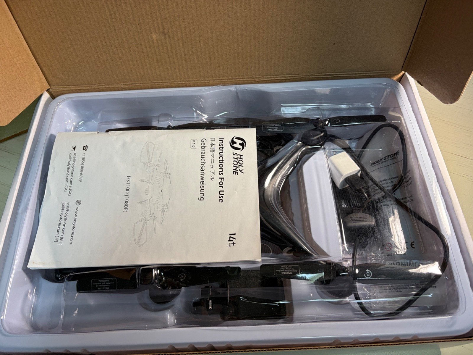 Drone Holy Stone HS11OD (used once)