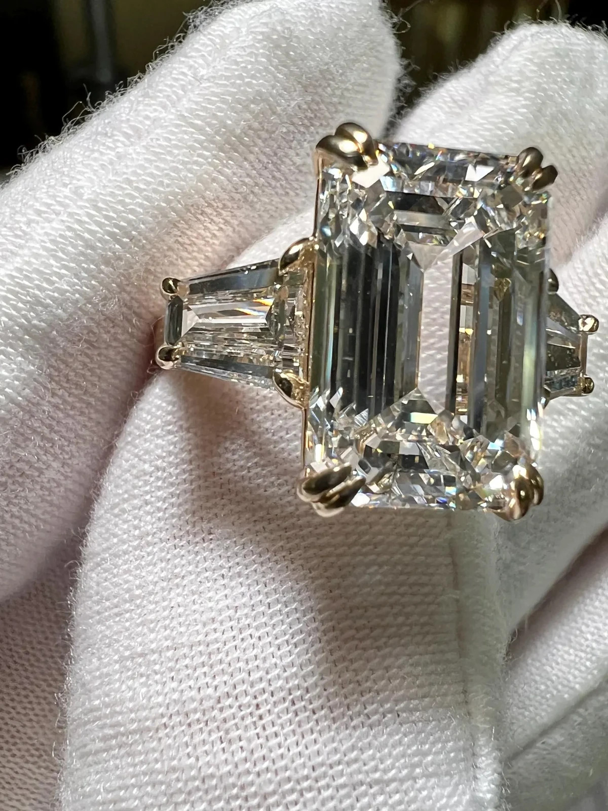 HUGE & RARE Certified 13.05 Ct Diamond Solitaire Ring ! FREE Studs & Tariffs