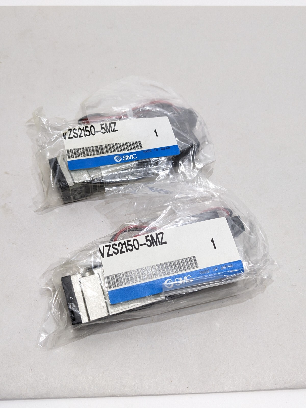 (1) SMC VZS2150-5MZ Valve NEW