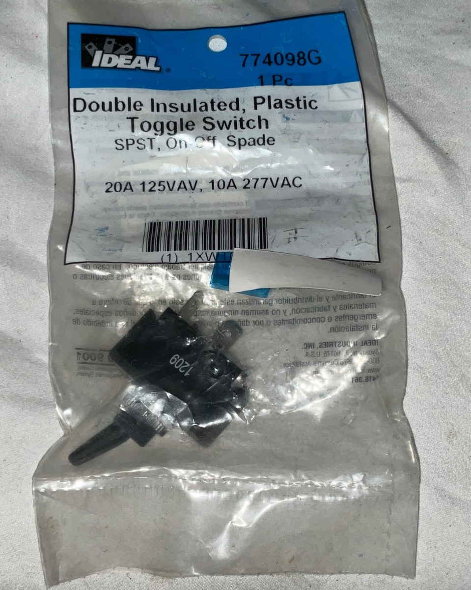 Ideal 774098G Toggle Switch Number of Connections: 2 Switch Function On/Off NEW