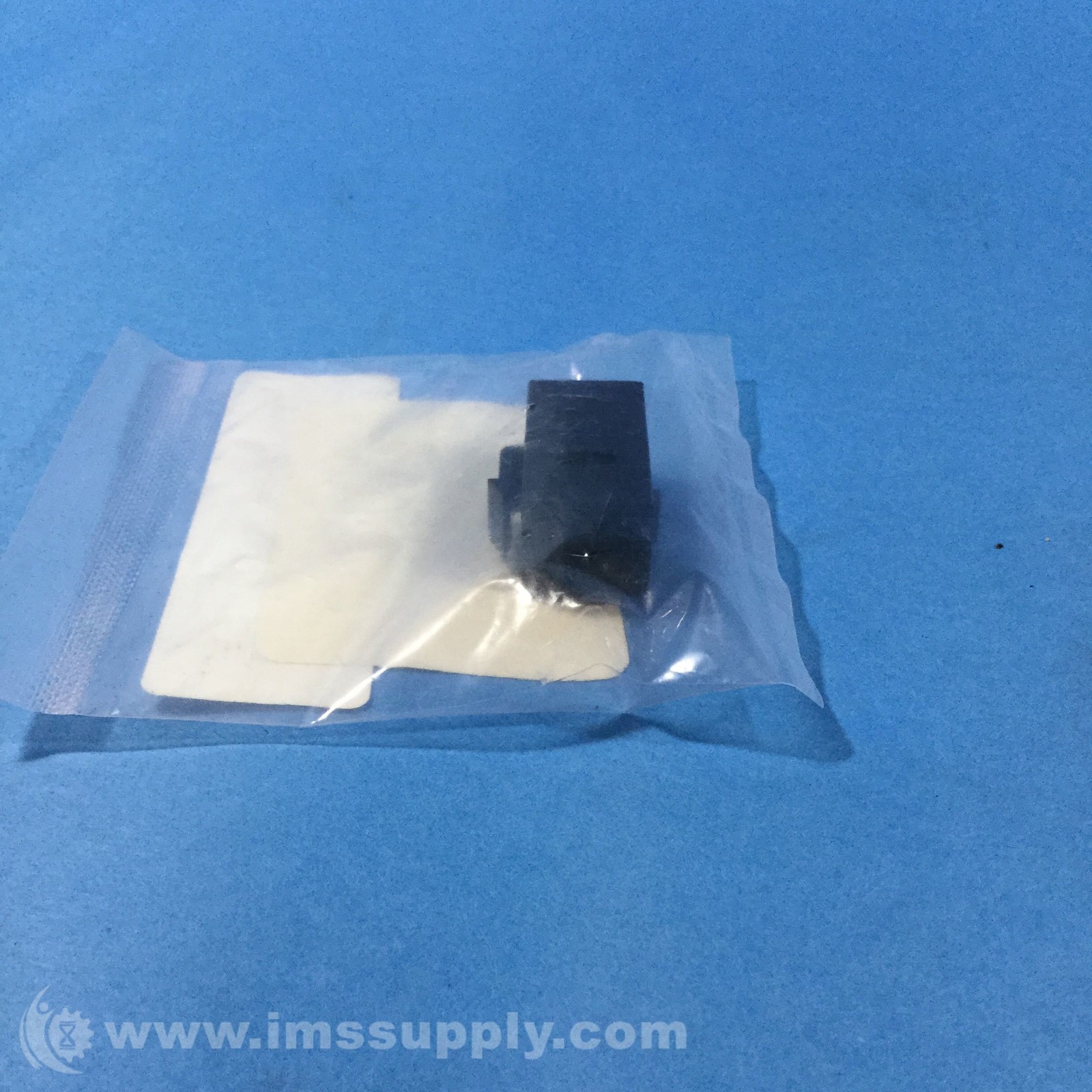 Keystone KEYILC-6-BK Cat 6 Keystone Jack FNFP