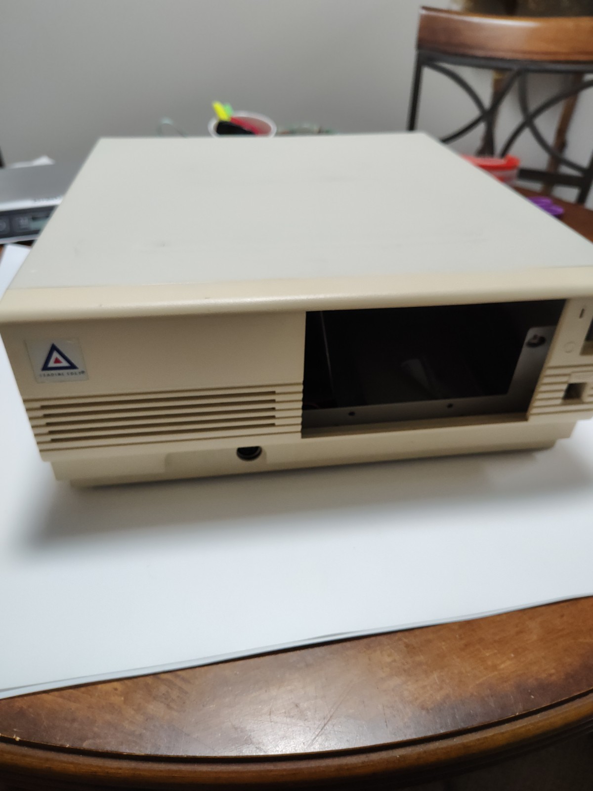 Leading Edge DC-2010E Beige Computer Case Only. See Pictures