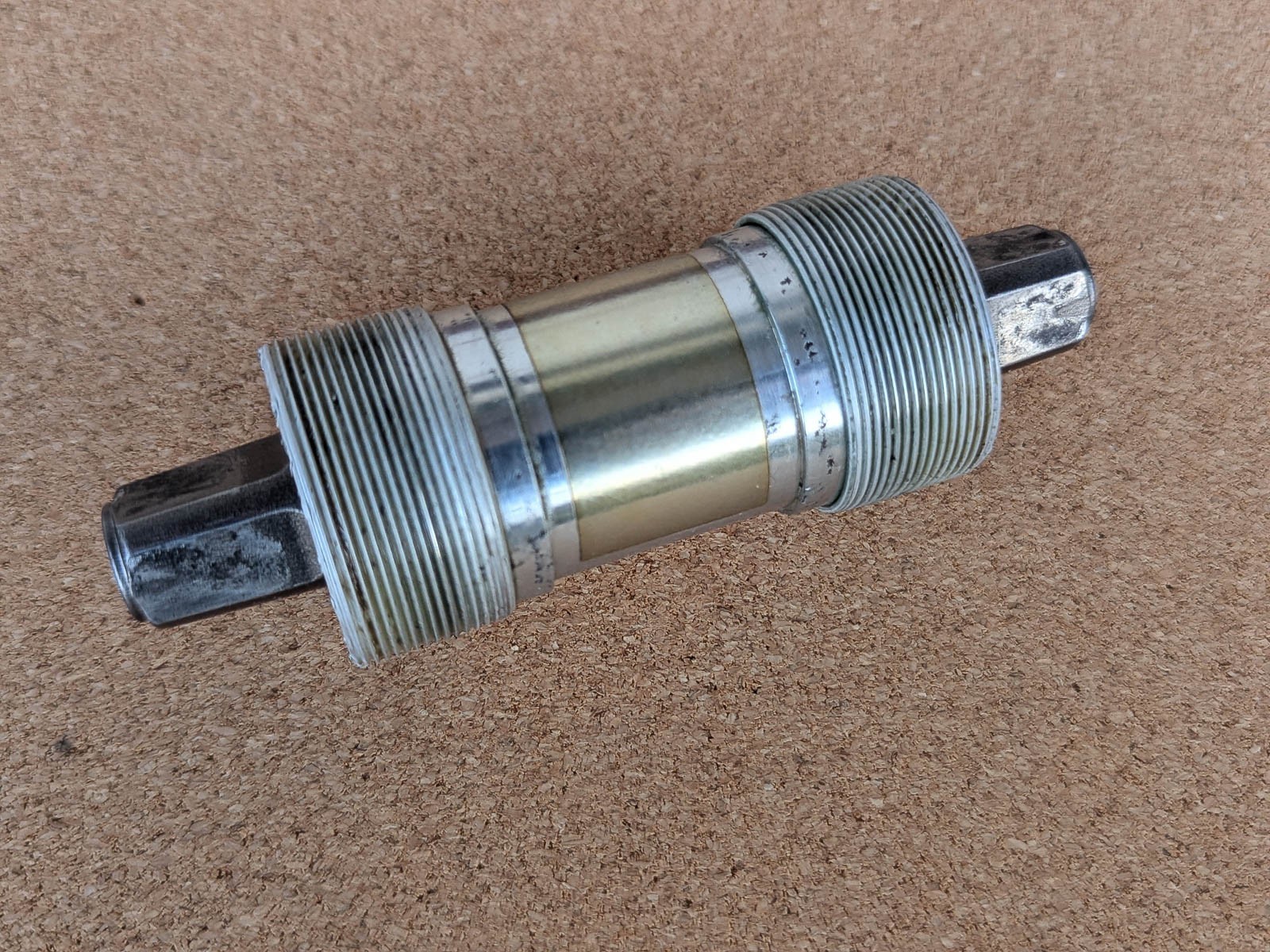 Race Face Titanium Mountain Bike Bottom Bracket 108mm Spindle 68/73mm Shell