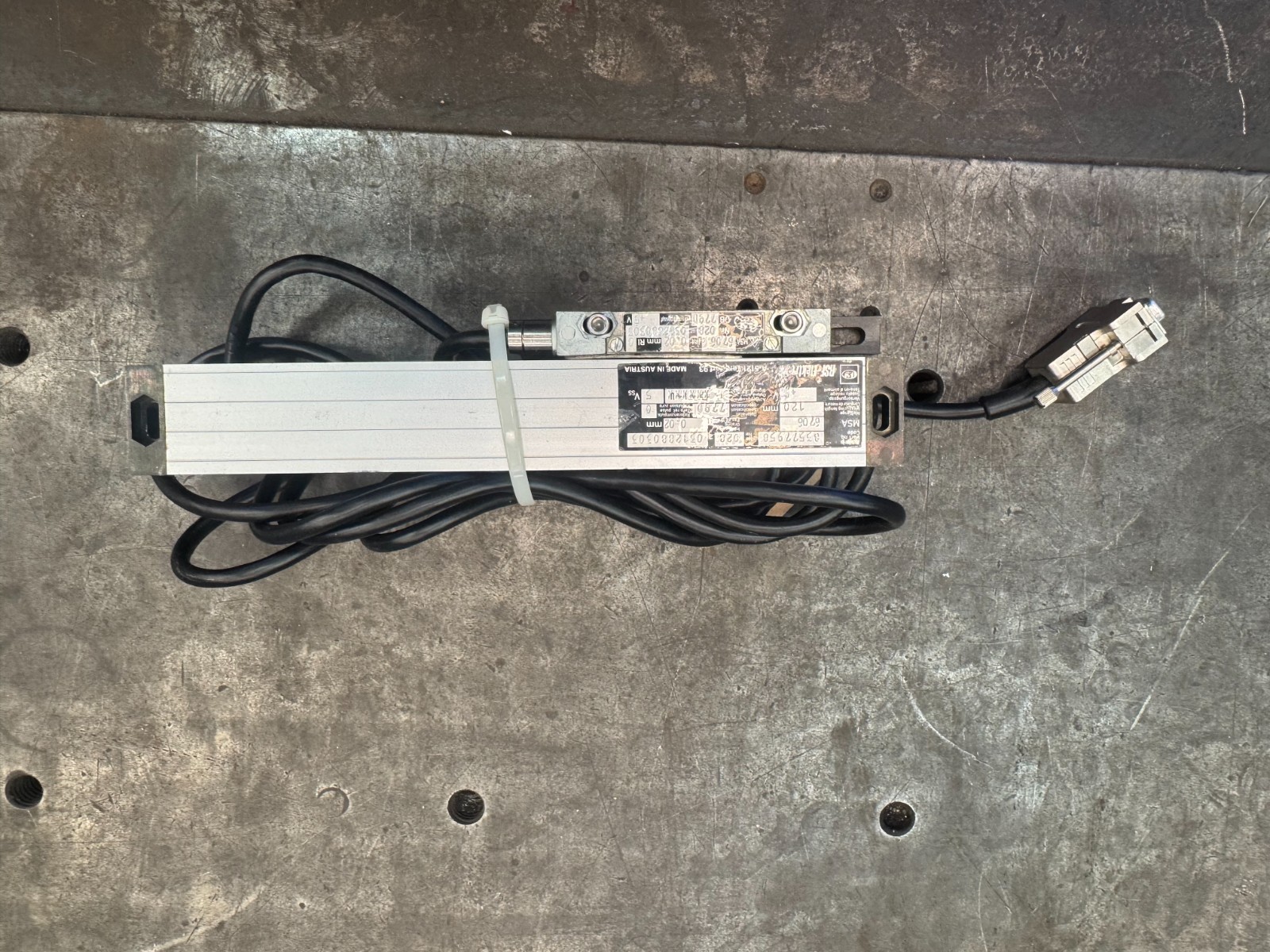 RSF-Elektronik MSA 6706 Linear Encoder Scale 120mm 0.02mm TTL 5V P/N 83577958