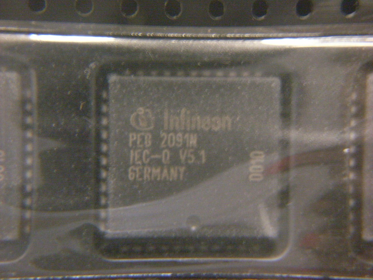 PEB2091-NV5.1 - Infineon -  IC,ISDN LINE INTERFACE,BASIC,CMOS,LDCC,44PIN ( 5 pcs