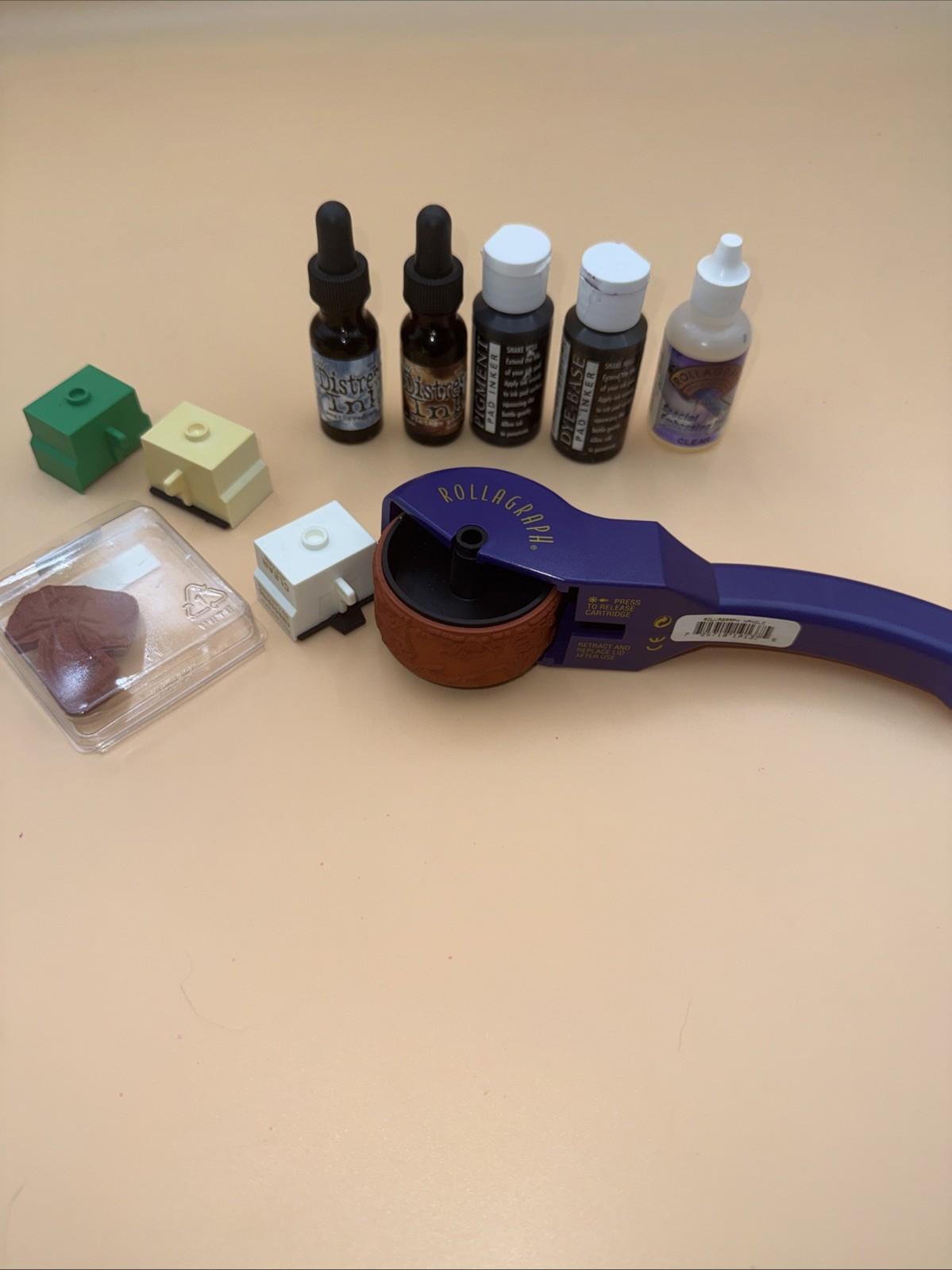 LOT holtz distress ink, Rubber, Stampede Ink,rollagraph Ink And Roller, Extras