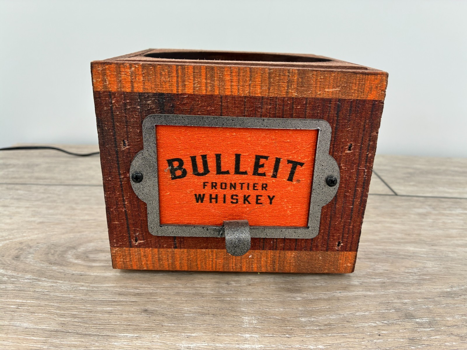 Bulleit Bourbon Whiskey Heritage Sign & Display Bar Glorifier Bottle Light Box