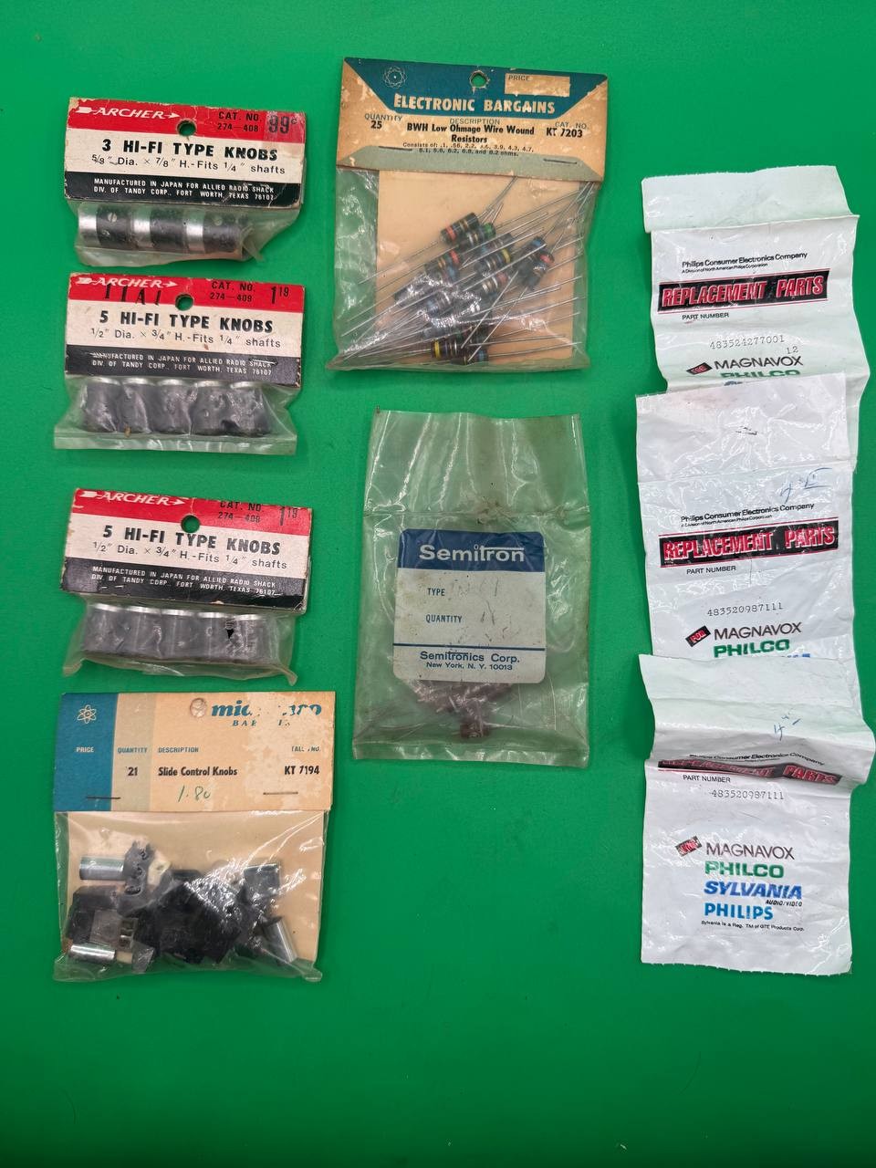 Vintage Electronics Parts Lot Archer Knobs Resistors Magnavox Semitron RE