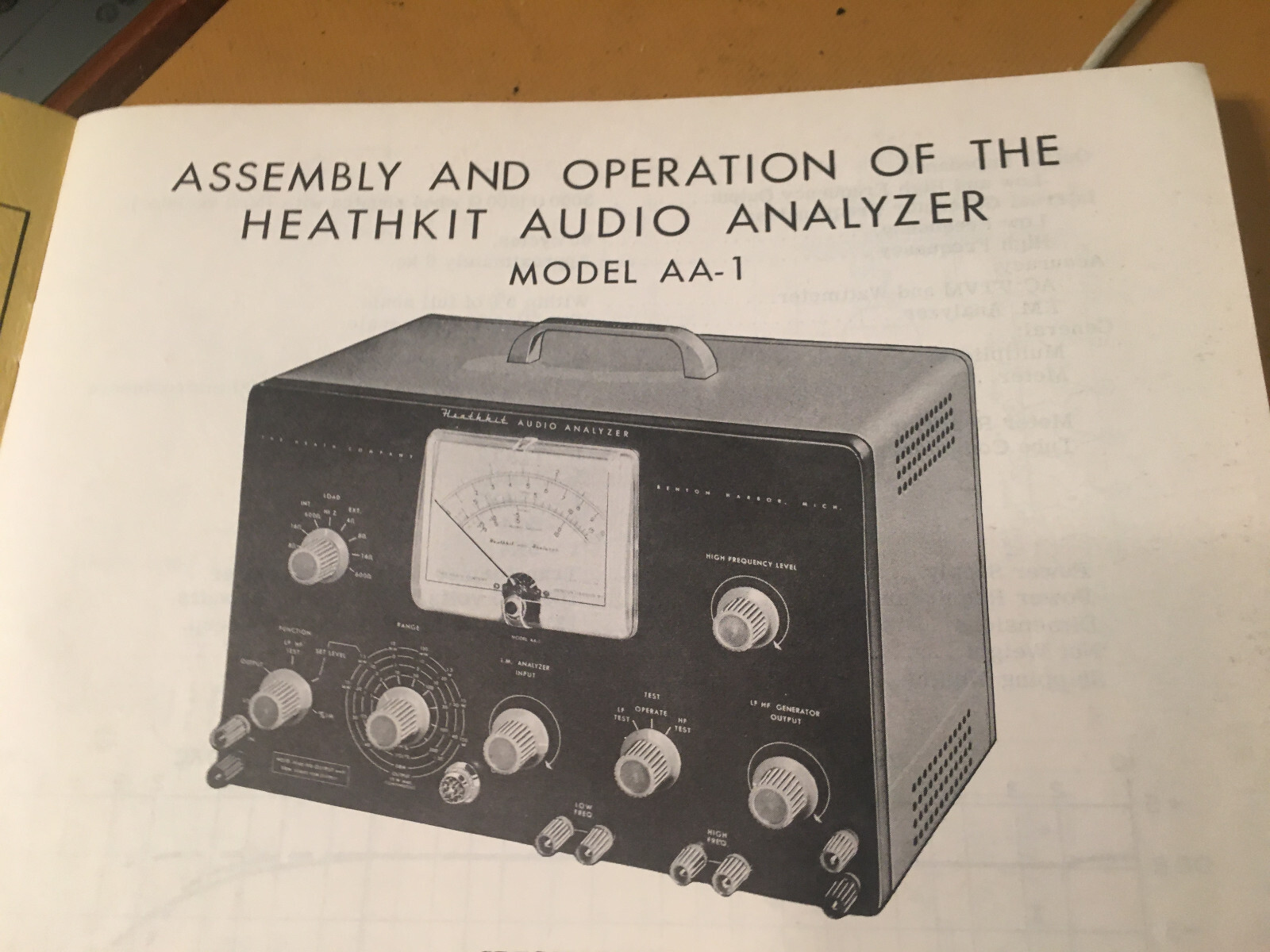 HeathKit Audio Analyzer AA-1 Assembly & Operation Manual
