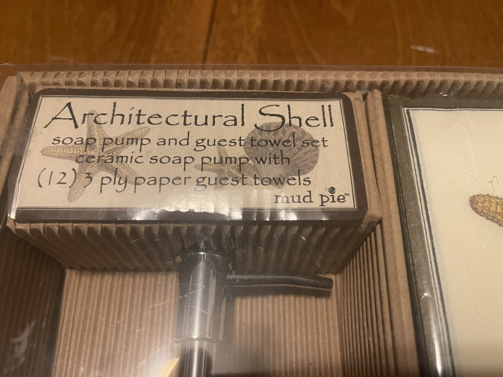 Architectural Shell Soap Pump and Guest Towel Set ceramic soap pump