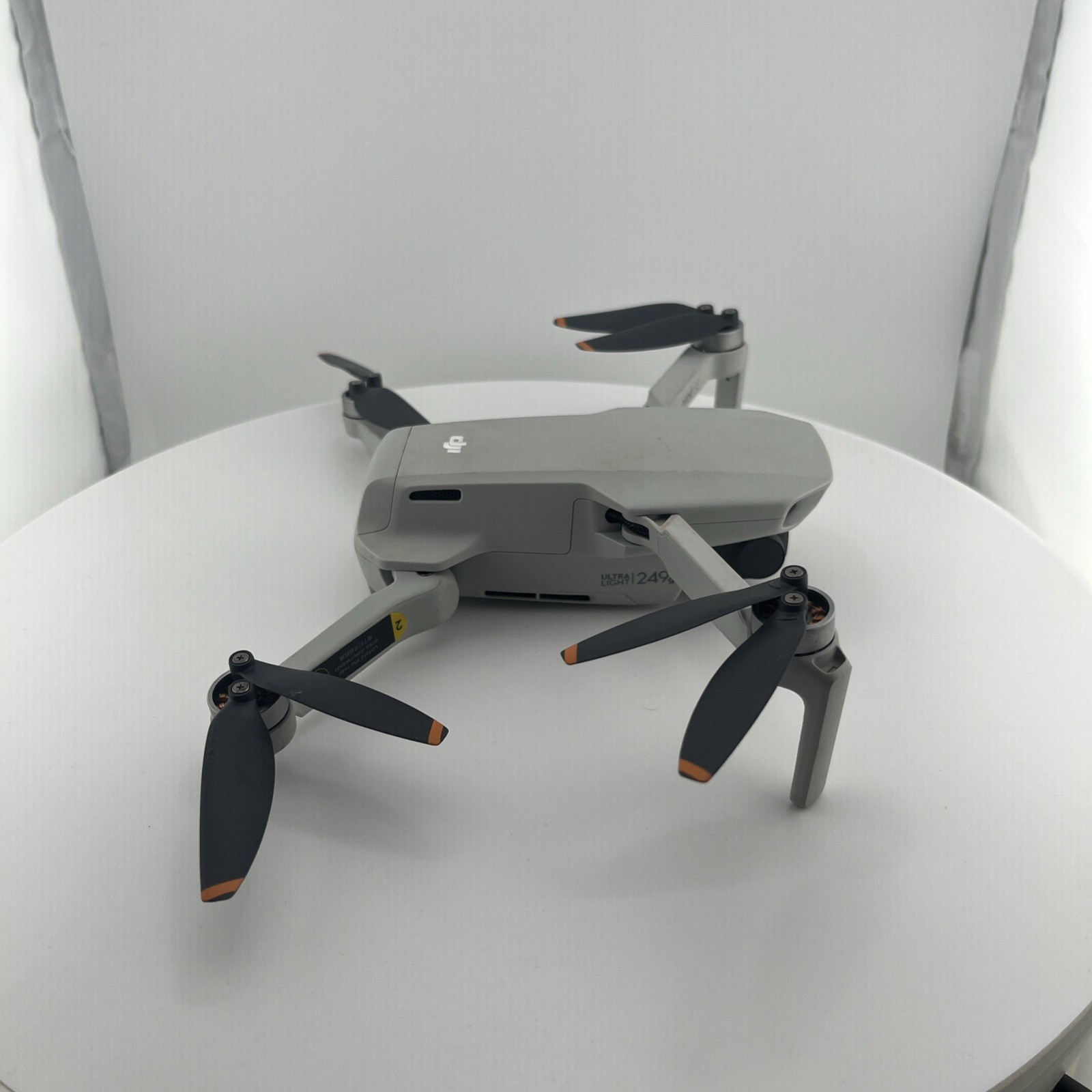 DJI Mini SE Camera Drone - BOUND