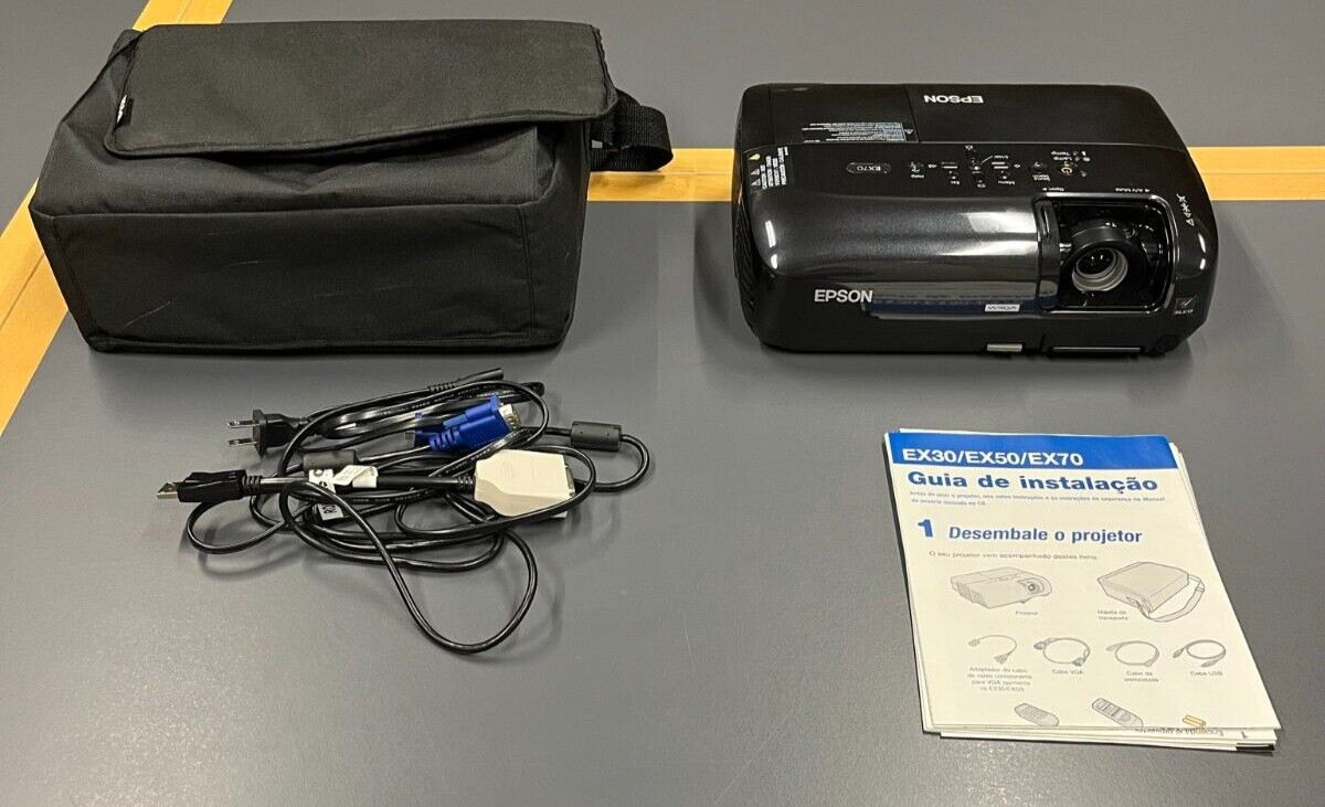 Epson EX70 H285A 2000 Lumen LCD Projector works w/cords