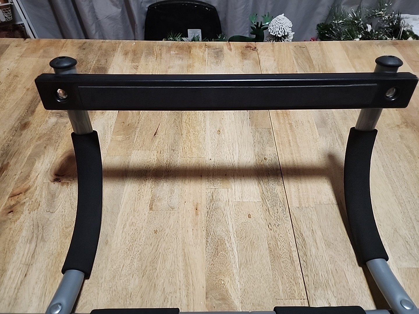 BATTLE BAR Pull Up Bar for Upper Body Workout Push Ups Strength Training