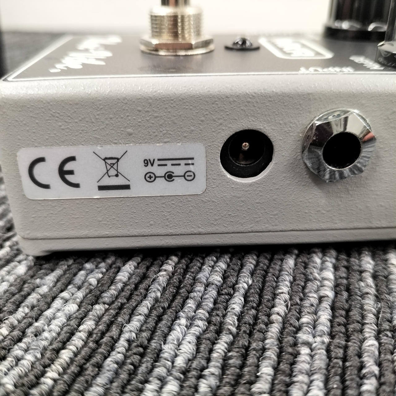 MXR M68 Uni-Vibe Chorus/Vibrato Guitar Effects Pedal