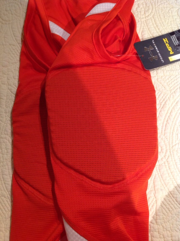 Under Armour Men's UA Compression Basketball MPZ Orange Size Medium