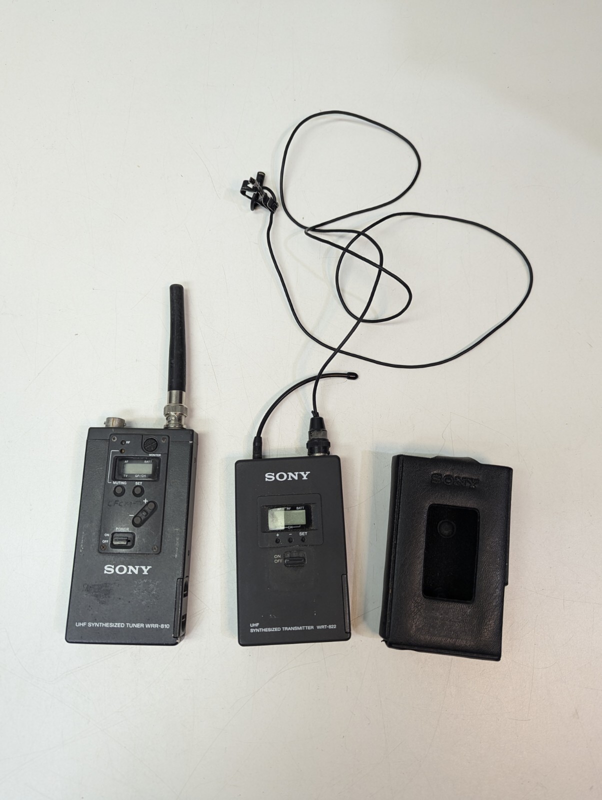 Sony Wireless Lav Mic System WRR-810A UHF Tuner WRT-822B