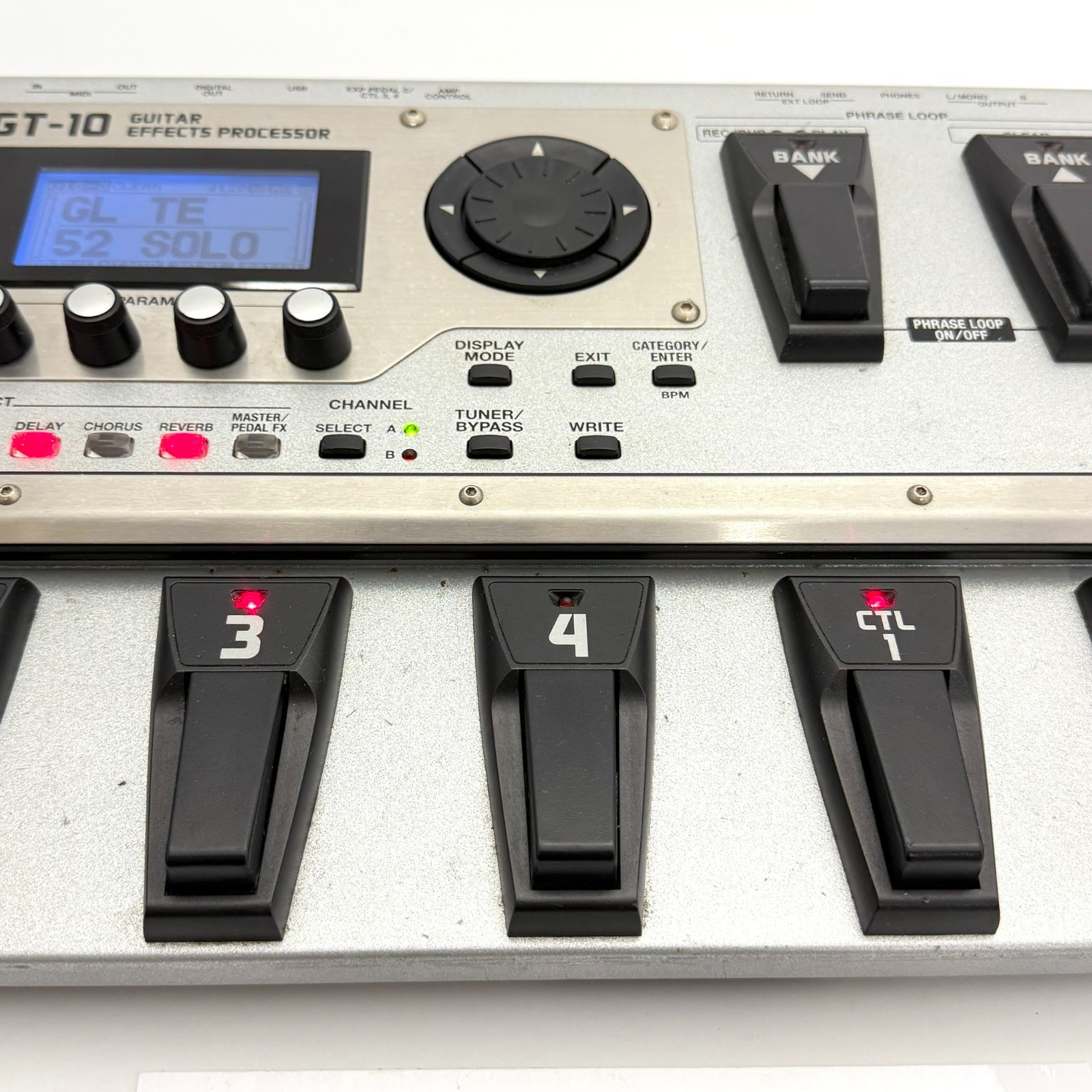 Boss GT-10 Guitar Multi Effects Floor Processor Pedal Board With Adapter #0200