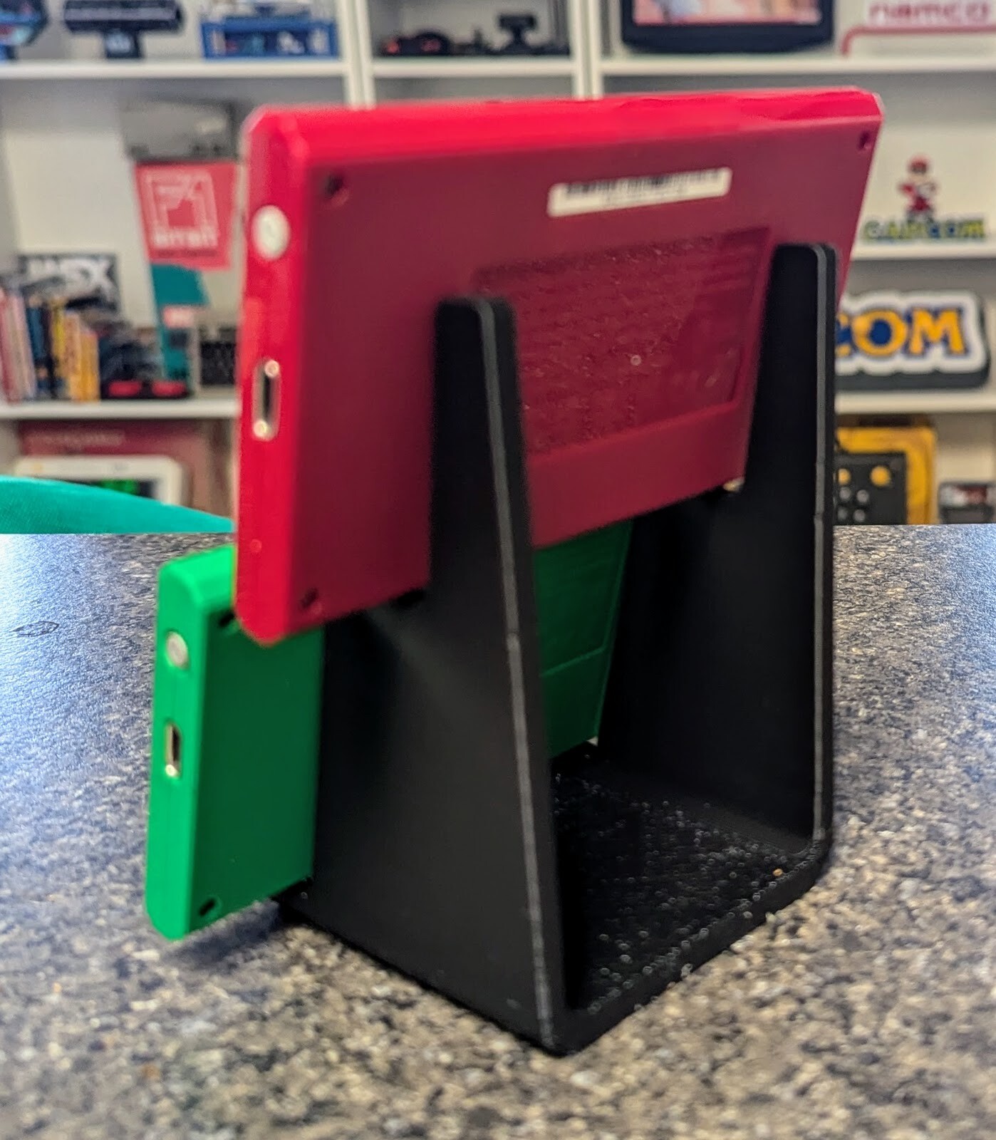 Game & Watch widescreen 35th Anniversary Twin vertical display stand