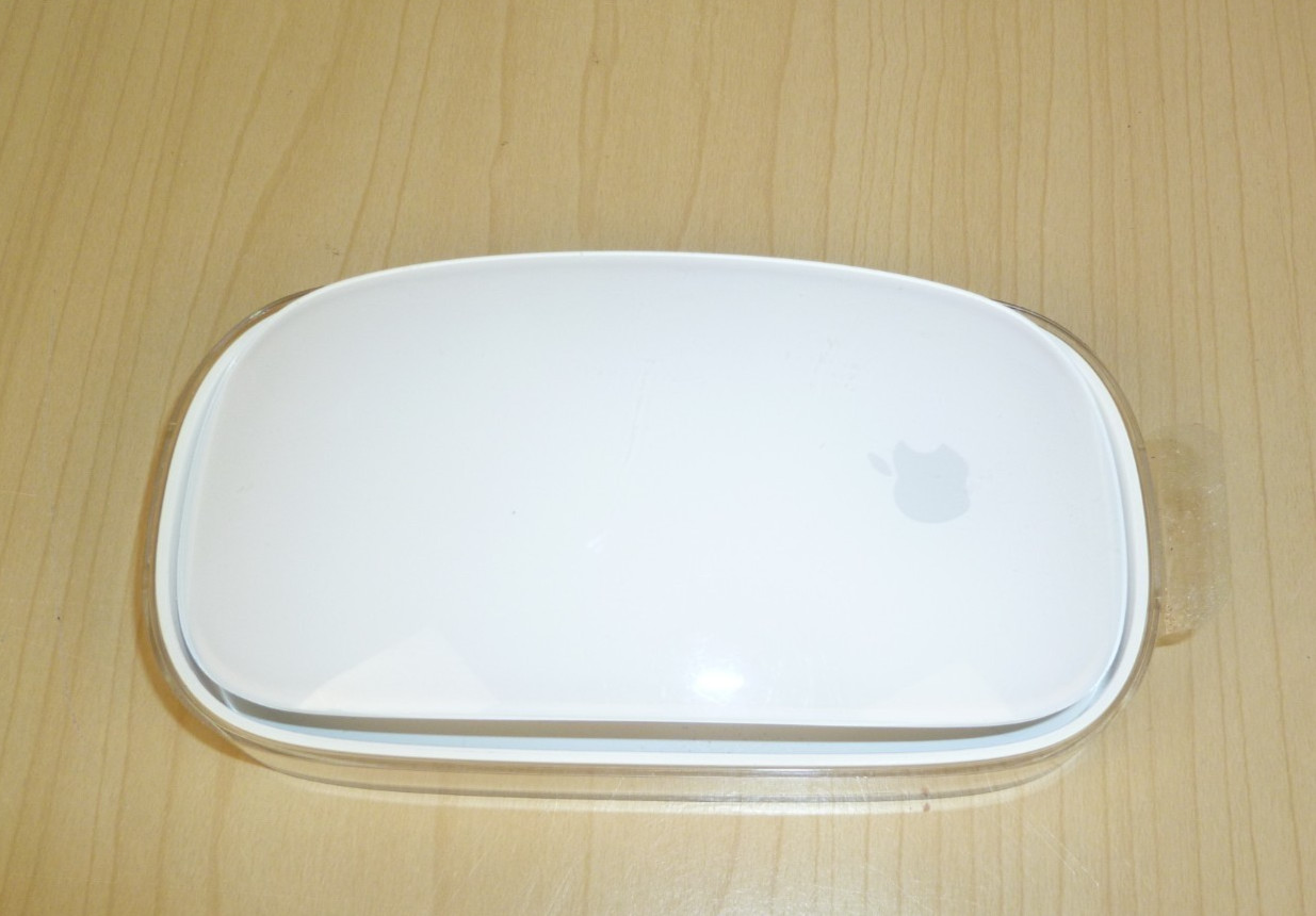 Apple Magic Mouse Bluetooth Wireless A1296 White  Genuine Apple