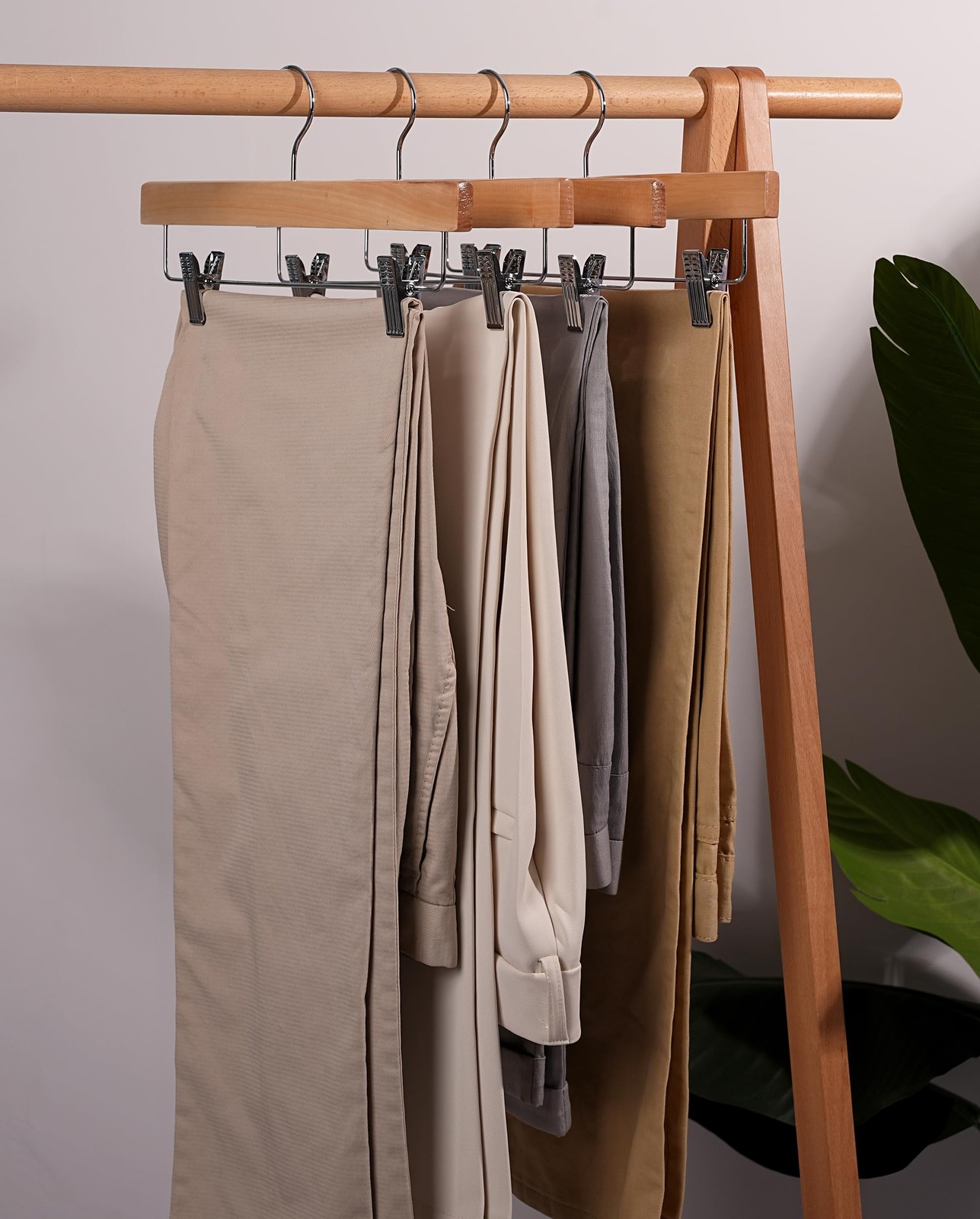Wooden Pants Hangers, Solid Wood Bottom Jeans Skirt Hanger with 2-Adjustable ...