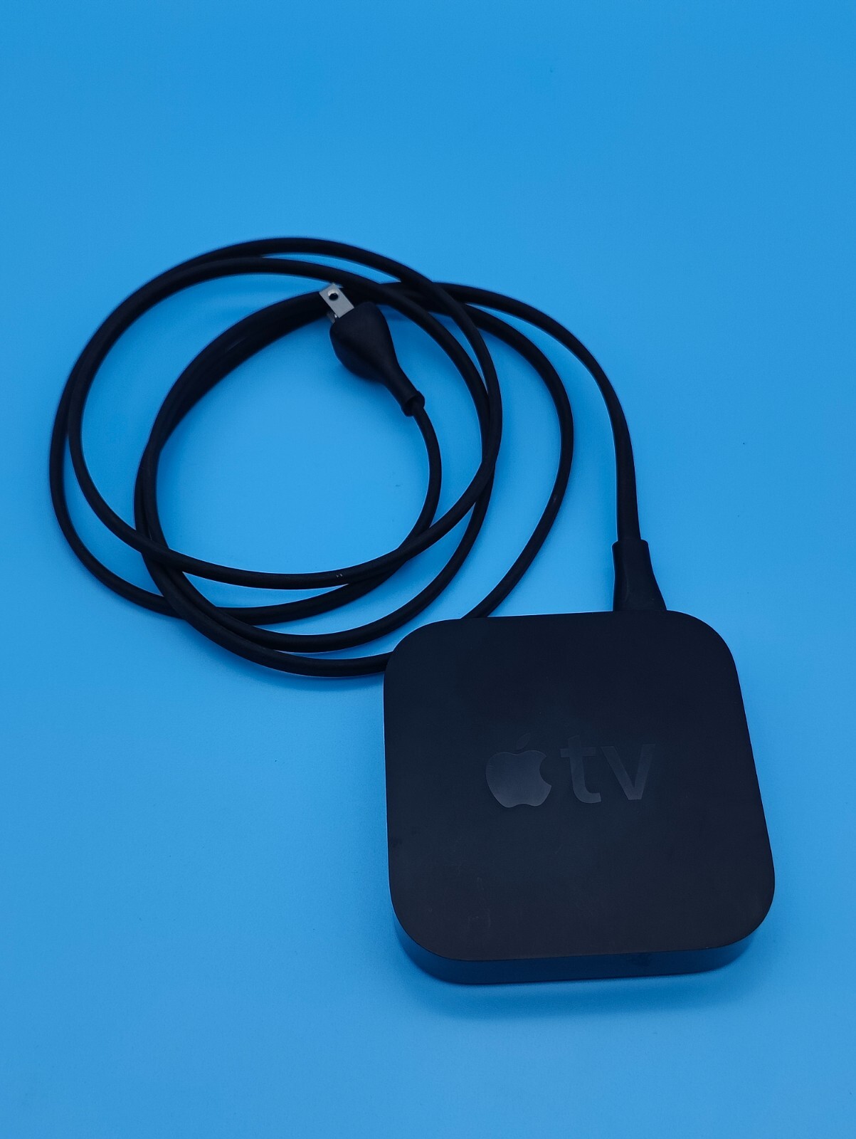 apple tv serial No.f6km396hff54 - no remote only the apple tv