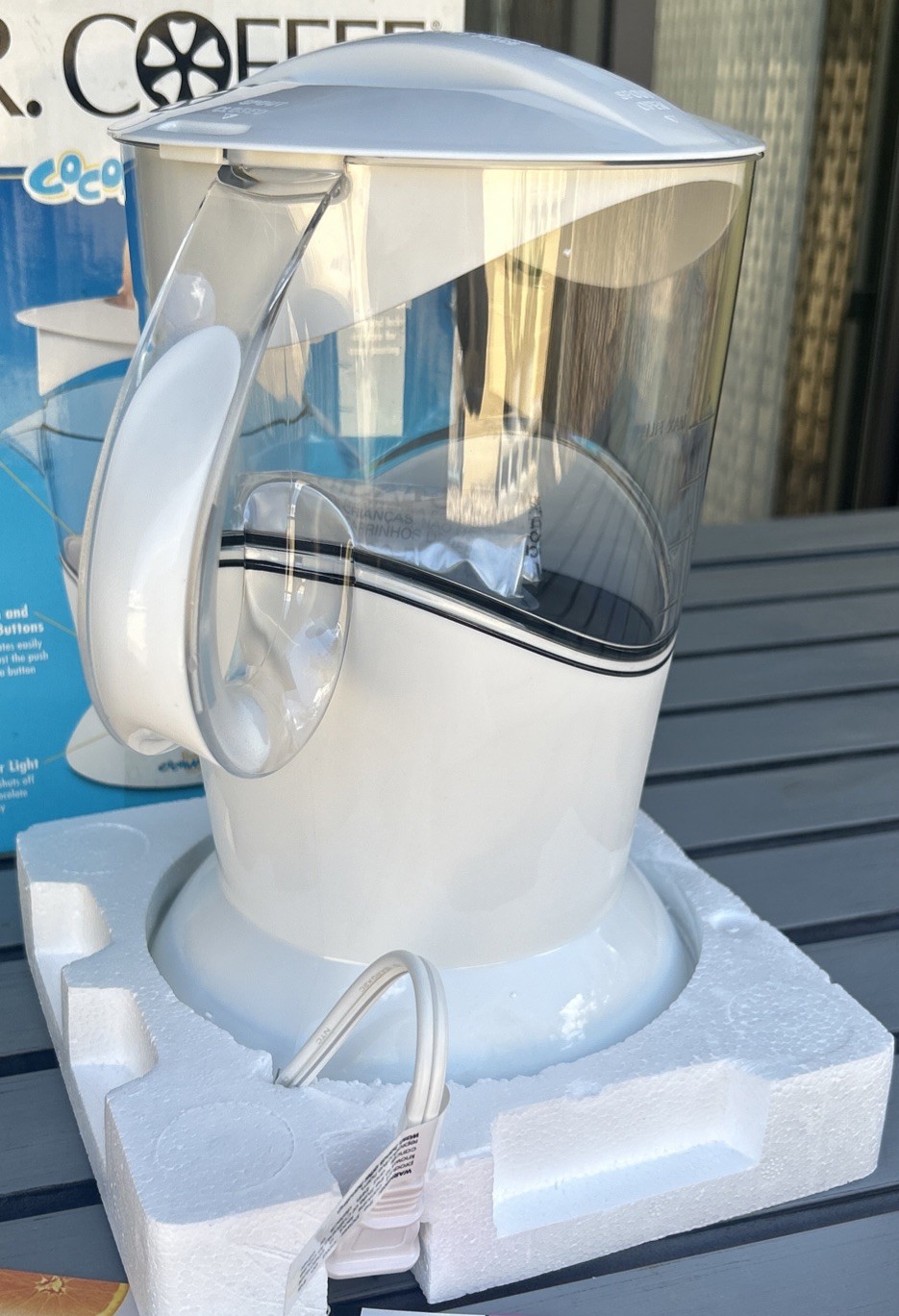 Mr. Coffee Cocomotion HC4 Automatic Hot Chocolate Maker 4 Cup New In Open Box
