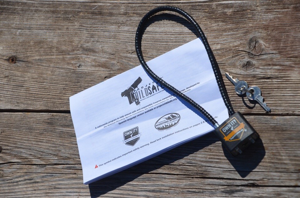New Project Childsafe Cablelock 15” Cable Gun Lock + 2 Keys & Instructions