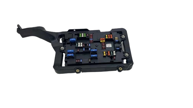 ⭕ 2022-2024 Rivian R1T Left Dash Fusebox Power Relay Control Module PT00031575-E