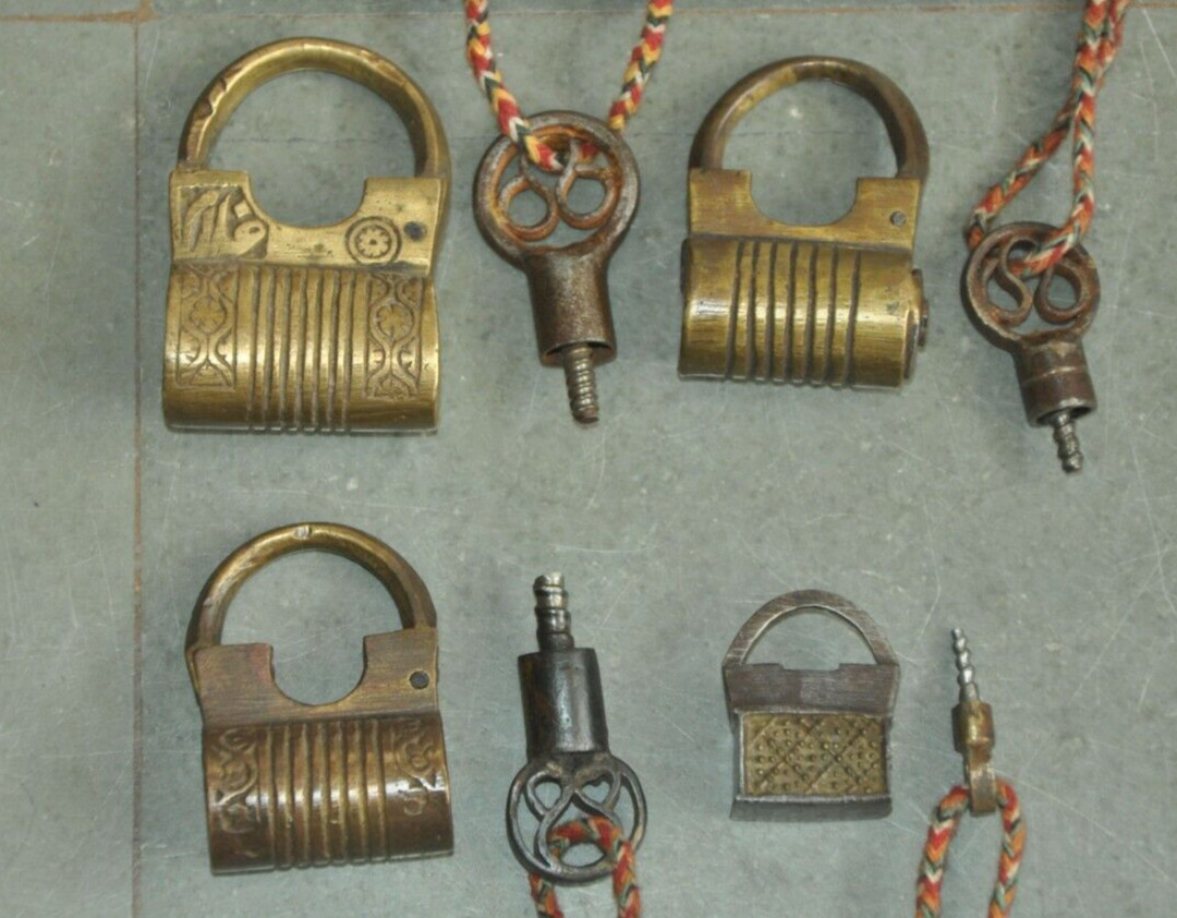 4 Pc  Vintage Brass & Iron Handcrafted Different Small Unique Screw Padlocks