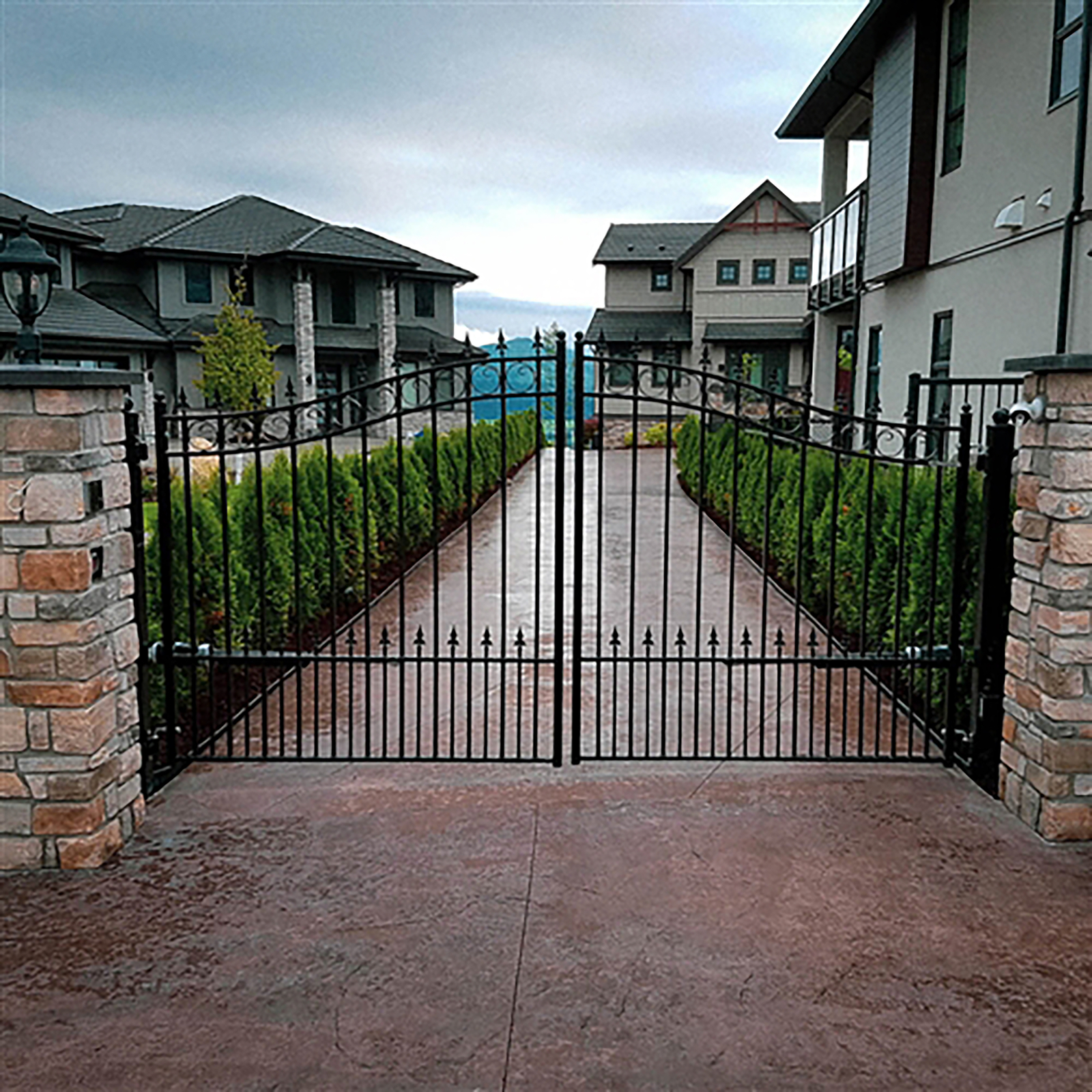 ALEKO Garden Yard Privacy Steel Dual Driveway Gate 12 ft Prague Style Black