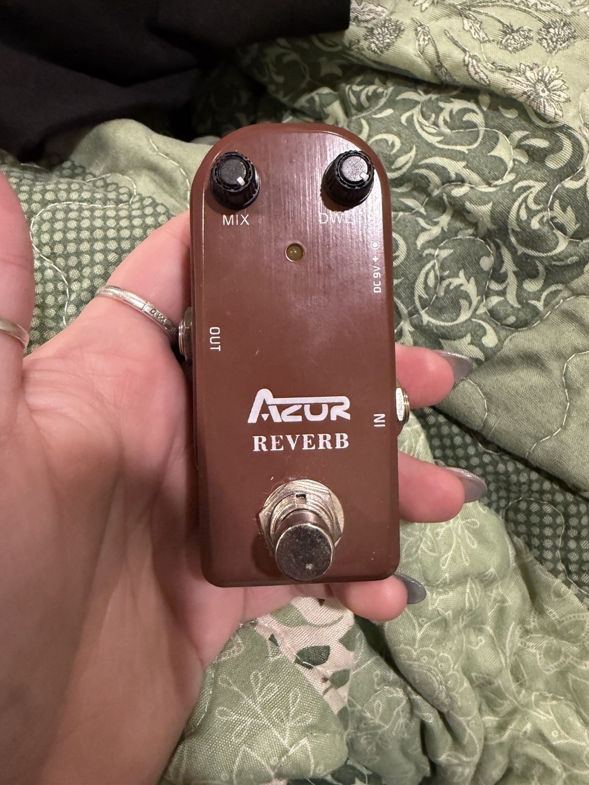 Azor AP-311 Mini Reverb Guitar Effect Pedal - Compact Brown Pedal⁠