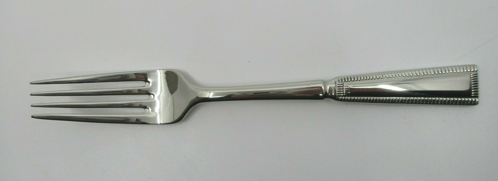ONEIDA STAINLESS PALISADE SALAD FORK - 7 1/8" - 01G