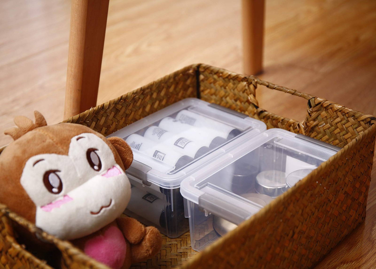 10 Pack Clear Stackable Plastic Storage Bins with Lids for Organizing