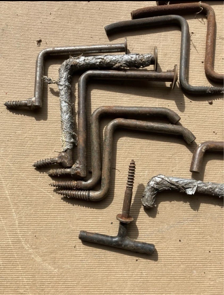18 Tree Stand Screw In Steps & 1 Stabilizing T Screw Used